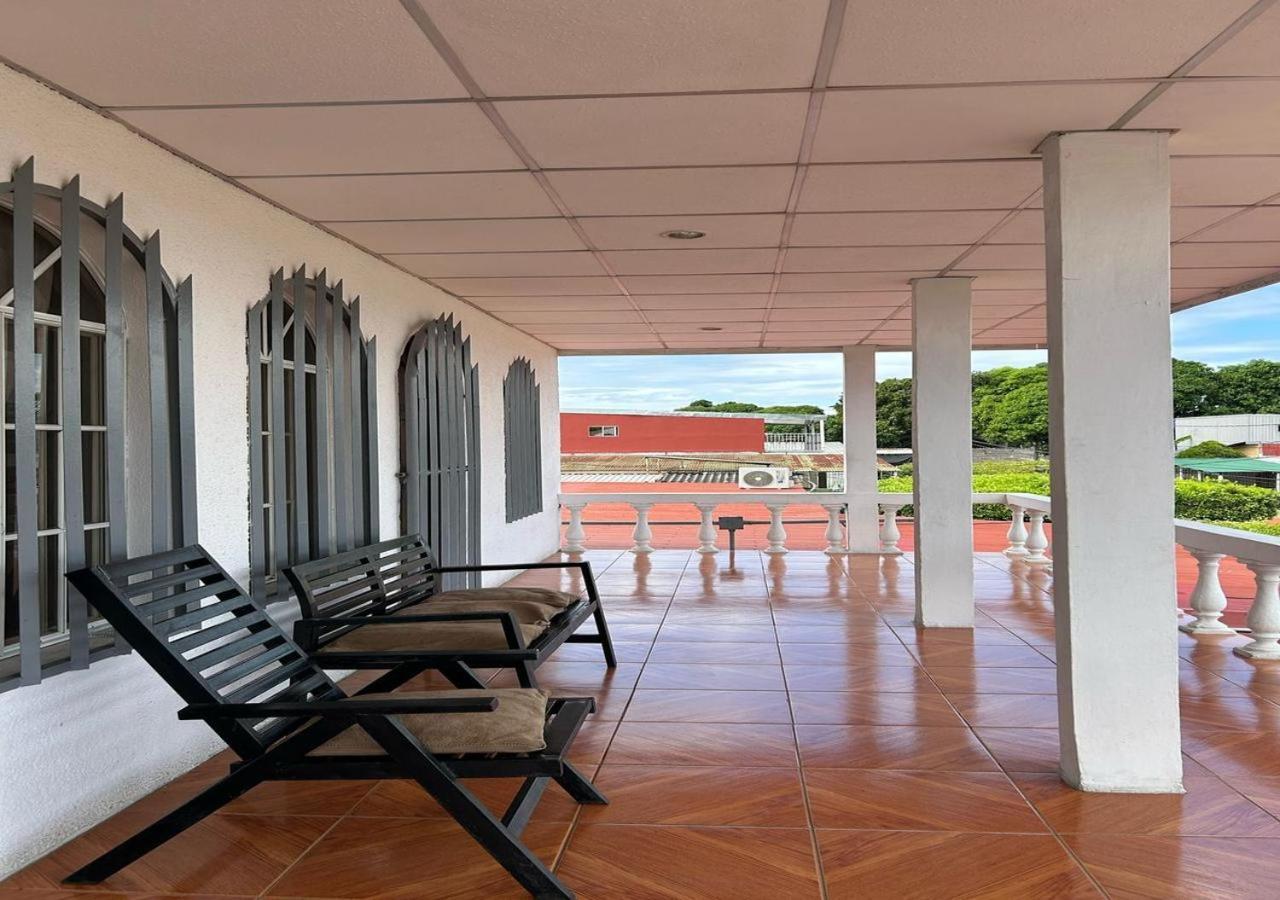 מנאגווה Casa Robles - Your Stay Near Airport מראה חיצוני תמונה