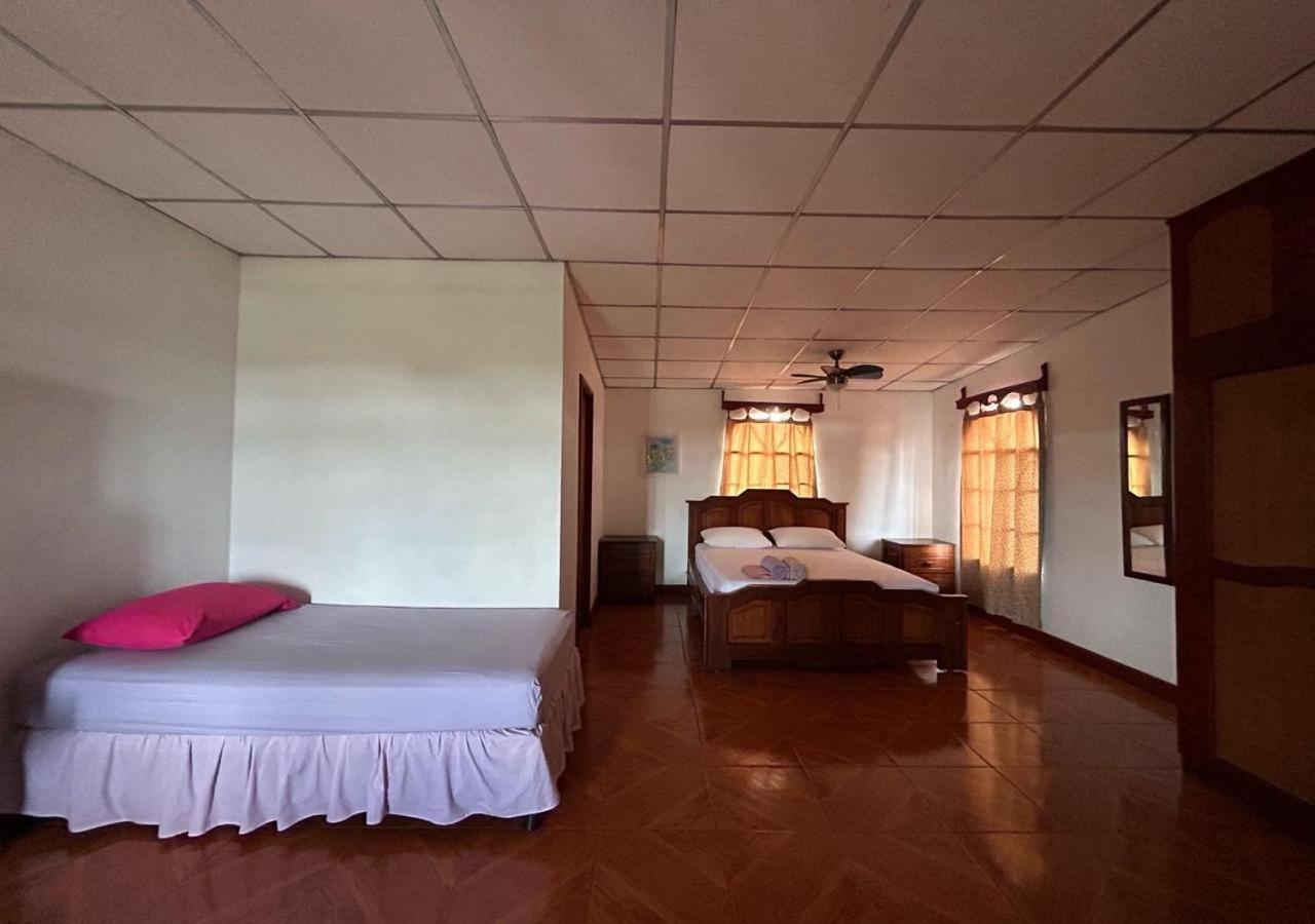 מנאגווה Casa Robles - Your Stay Near Airport מראה חיצוני תמונה
