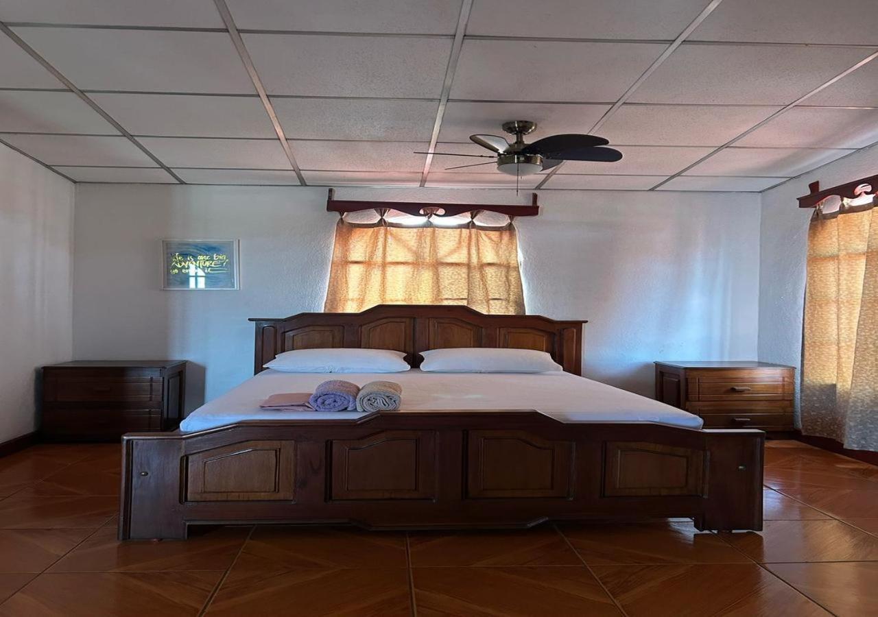 מנאגווה Casa Robles - Your Stay Near Airport מראה חיצוני תמונה